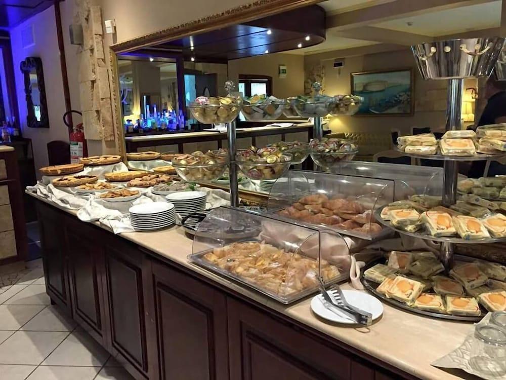 פורטו צ'זראו Conchiglia Azzurra Resort & Beach מראה חיצוני תמונה